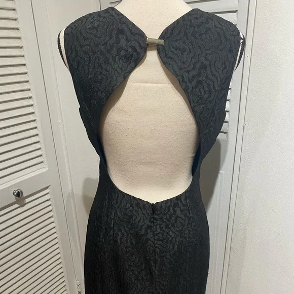 ASO SERENA VAN DER WOODSEN STRAPLESS BLACK BROCADE DRESS - Medium - Picture 8 of 13